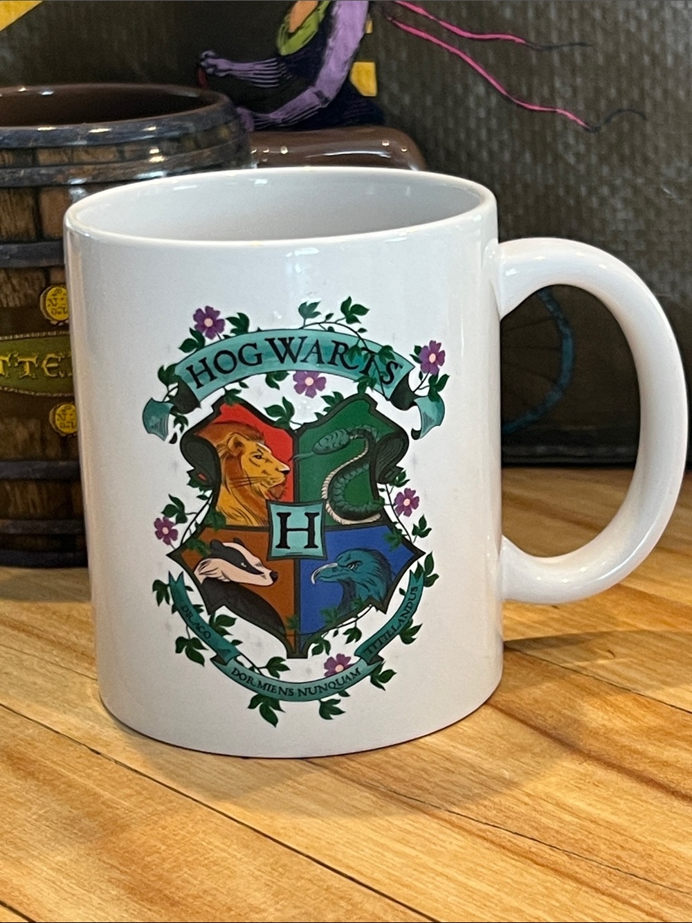 Warner Bros. Hogwarts Crest Ceramic Mug House of Hogwart Draco Shield